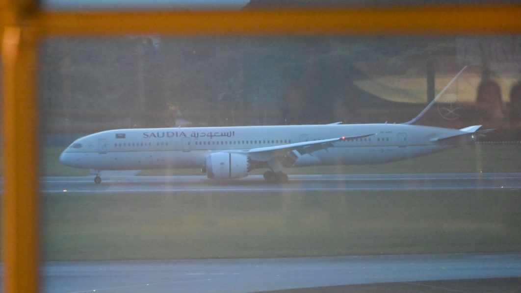 Gotabaya Rajapaksa 2 1062x598 1 Plane carrying Sri Lankan president lands in Singapore