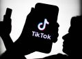 TikTok will introduce live shopping in the US.