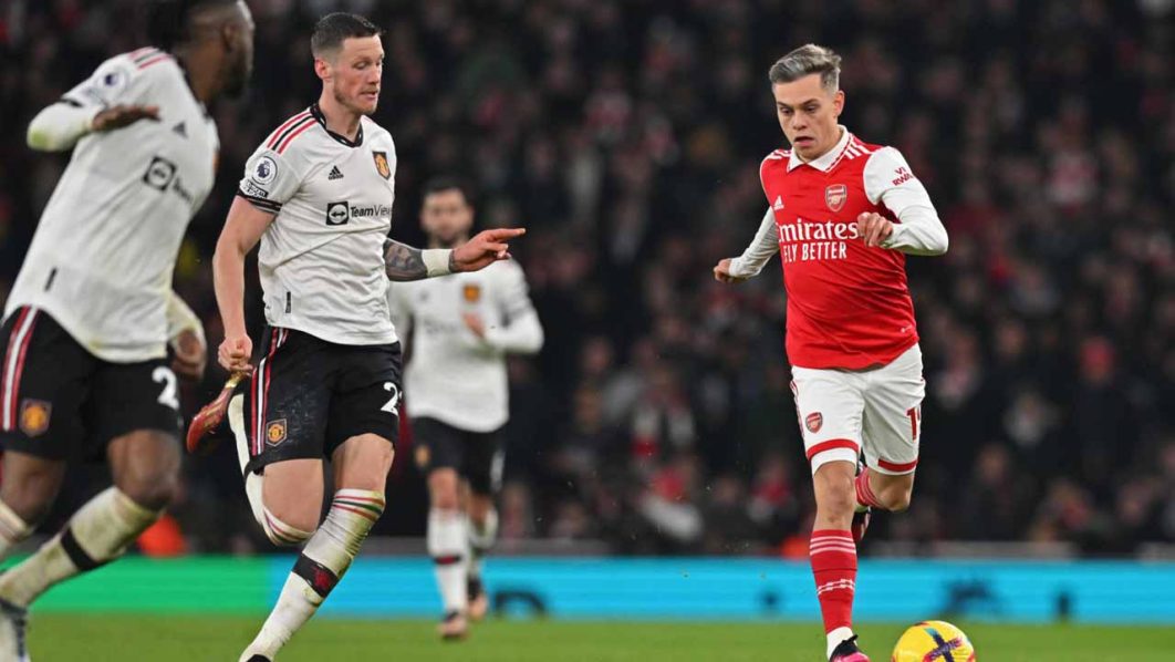 Arsenal beat Man Utd to make title statement 1 Arsenal beat Man Utd to make title statement