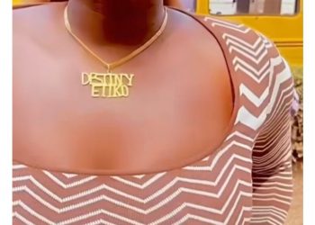 Destiny Etiko excited as she receives customized neck chain from a fan (video)