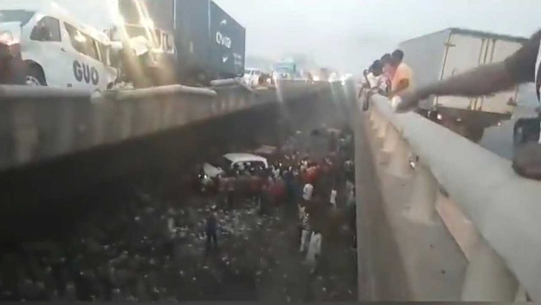 Traffic hawker killed in Lagos/Ibadan ExpressWay multiple auto-crash