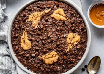 Peanut Butter Brownie Baked Oatmeal