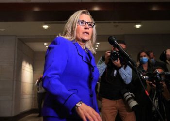 WASHINGTON, DC – MAY 12: Rep. Liz Cheney (R-WY) talks to reporters after House Republicans voted to remove her as conference chair in the U.S. Capitol Visitors Center on May 12, 2021 in Washington, DC. GOP members removed Cheney from her leadership position after she become a target for former President Donald Trump and his followers in the House as she has continually expressed the need for the Republican Party to separate themselves from Trump over his role in the January 6 attack on the Capitol. Chip Somodevilla/Getty Images/AFP (Photo by CHIP SOMODEVILLA / GETTY IMAGES NORTH AMERICA / Getty Images via AFP)
