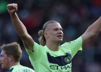 Haaland stars in Man City stroll