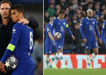 4 Things Chelsea Must Do to Become a Top Side Again, Including Signing a Good Striker