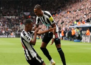 Alexander Isak Was Almost In Disbelief While Celebrating Newcastle Going 5-0 Up Vs Tottenham