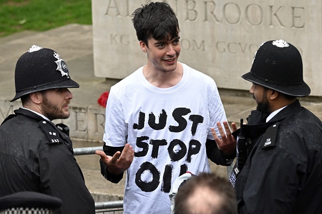 Anti-Monarchists Among UK Protesters Arrested Before King’s Coronation 3 Anti-Monarchists Among UK Protesters Arrested Before King’s Coronation