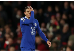 Thiago Silva, Chilwell Involved In Angry On-Pitch Argument As Arsenal Destroy Chelsea 1 Thiago Silva, Chilwell Involved In Angry On-Pitch Argument As Arsenal Destroy Chelsea