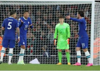 Thiago Silva, Chilwell Involved In Angry On-Pitch Argument As Arsenal Destroy Chelsea