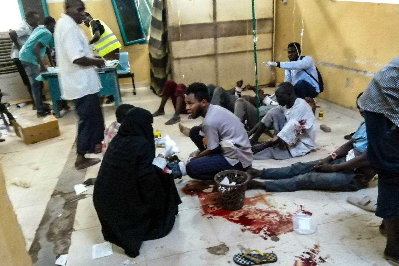 Air strikes, artillery, killings in Sudan as aid stalls 1 Air strikes, artillery, killings in Sudan as aid stalls