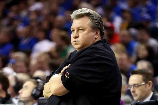 Bob Huggins Resigns As West Virginia’s Head Coach After DUI Arrest