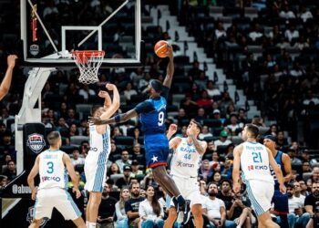 Action from the USA's win over Greece in Abu Dhabi