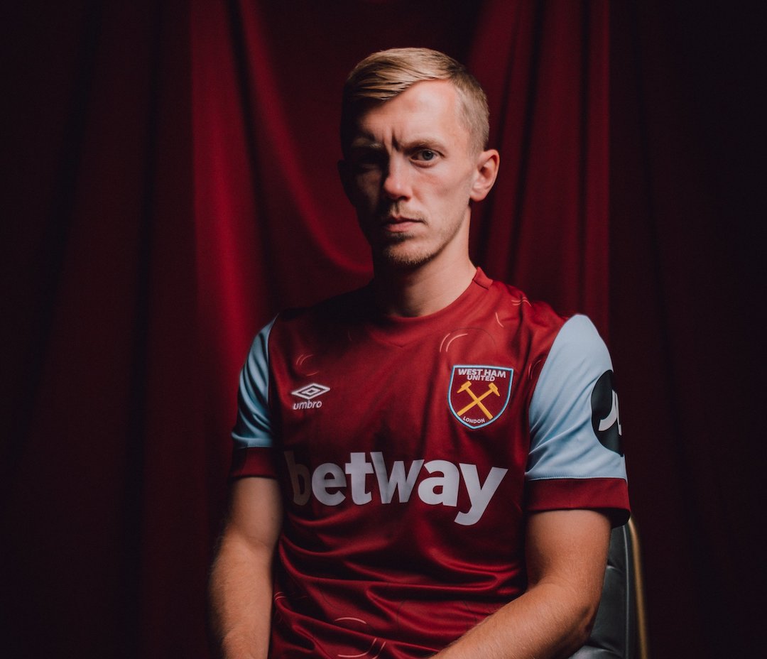 West Ham sign Southampton midfielder Ward-Prowse 1 West Ham sign Southampton midfielder Ward-Prowse