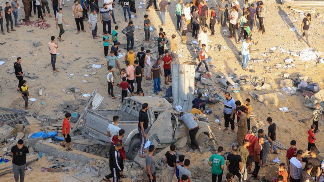 One million Gazans flee as Israel readies for ground attack 1 One million Gazans flee as Israel readies for ground attack