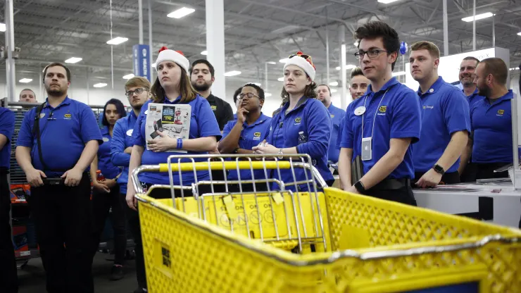 Best Buy Jobs: Positions, Benefits, Salaries, and How to Apply 3 best buy jobs