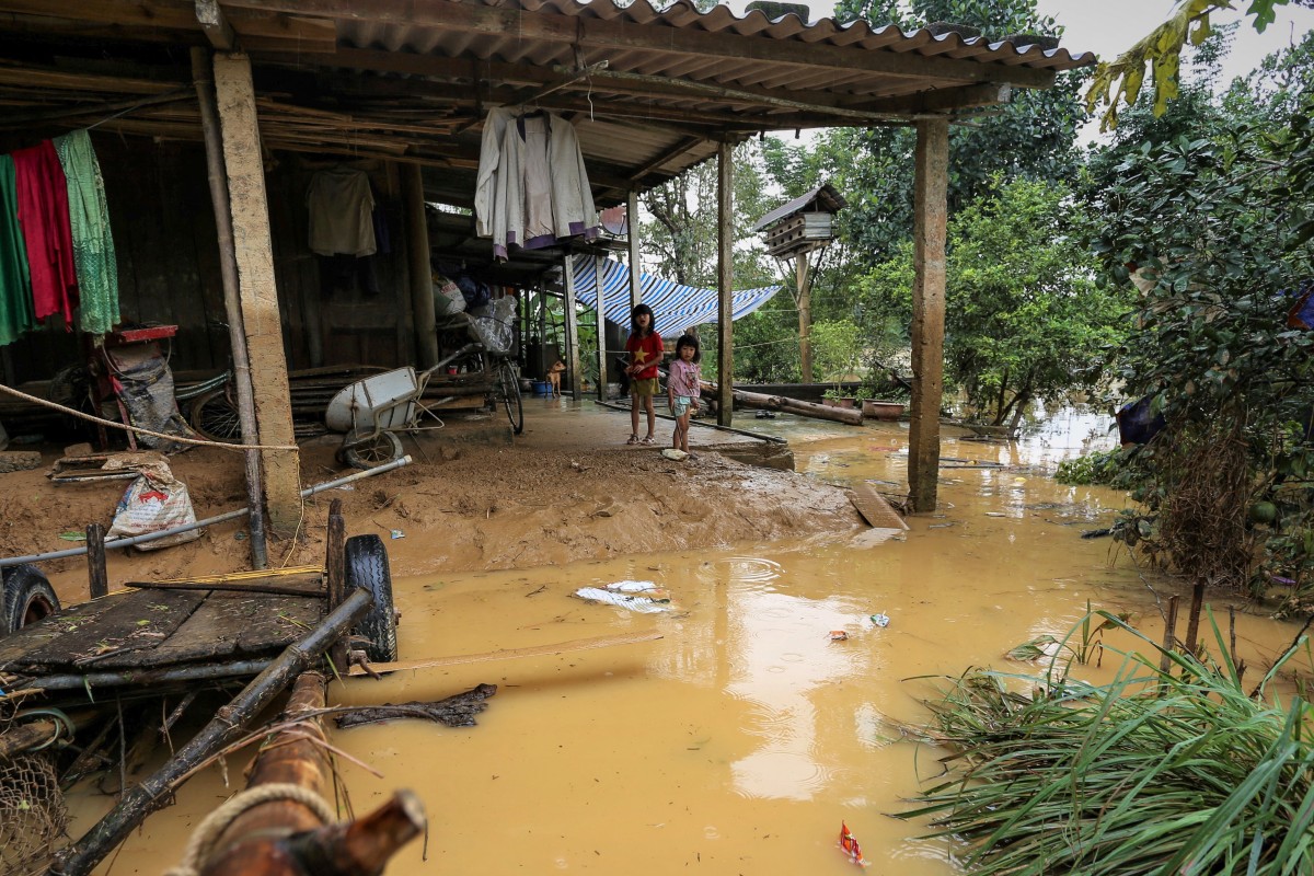 Thousands of homes underwater after floods hit Vietnam 1 Thousands of homes underwater after floods hit Vietnam