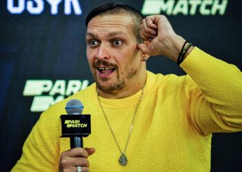 [FILES] Ukrainian Heavyweight boxing champion Oleksandr Usyk (Photo by SERGEI CHUZAVKOV / AFP)