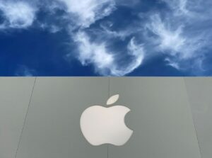 Apple Challenges EU's Digital Markets Act 1 Apple Challenges EU