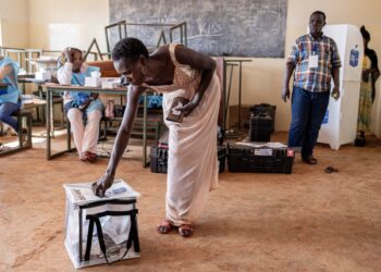 Calls for restraint in DR Congo after tense vote